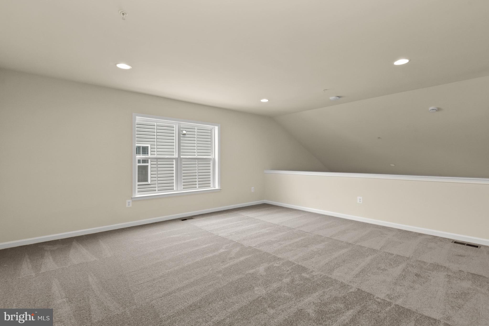 TWO RIVERS - Residential