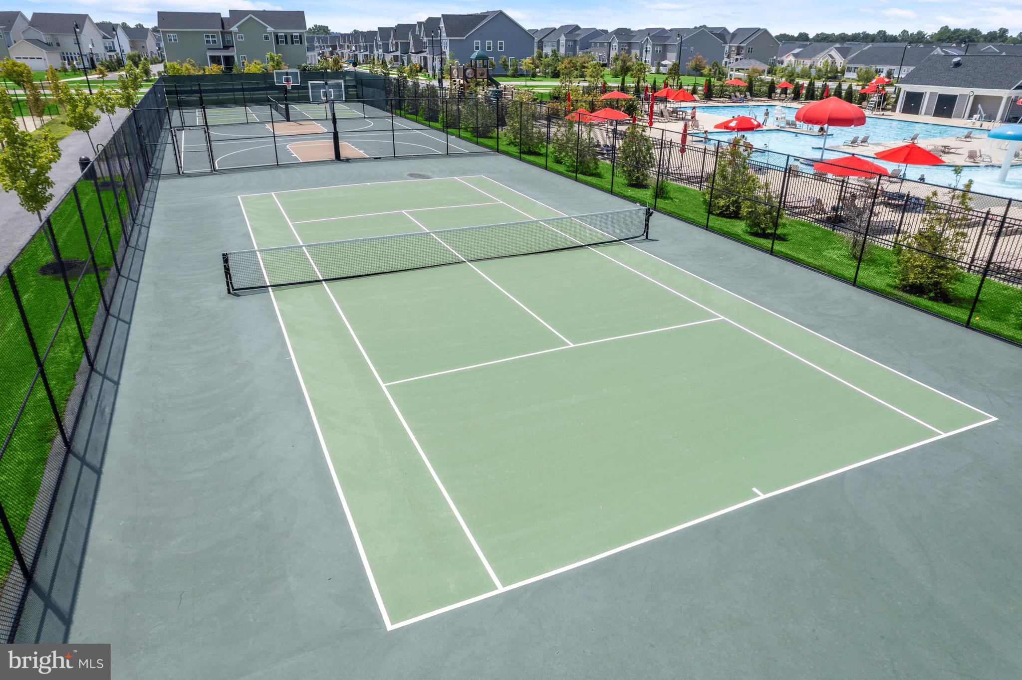 TWO RIVERS - Residential