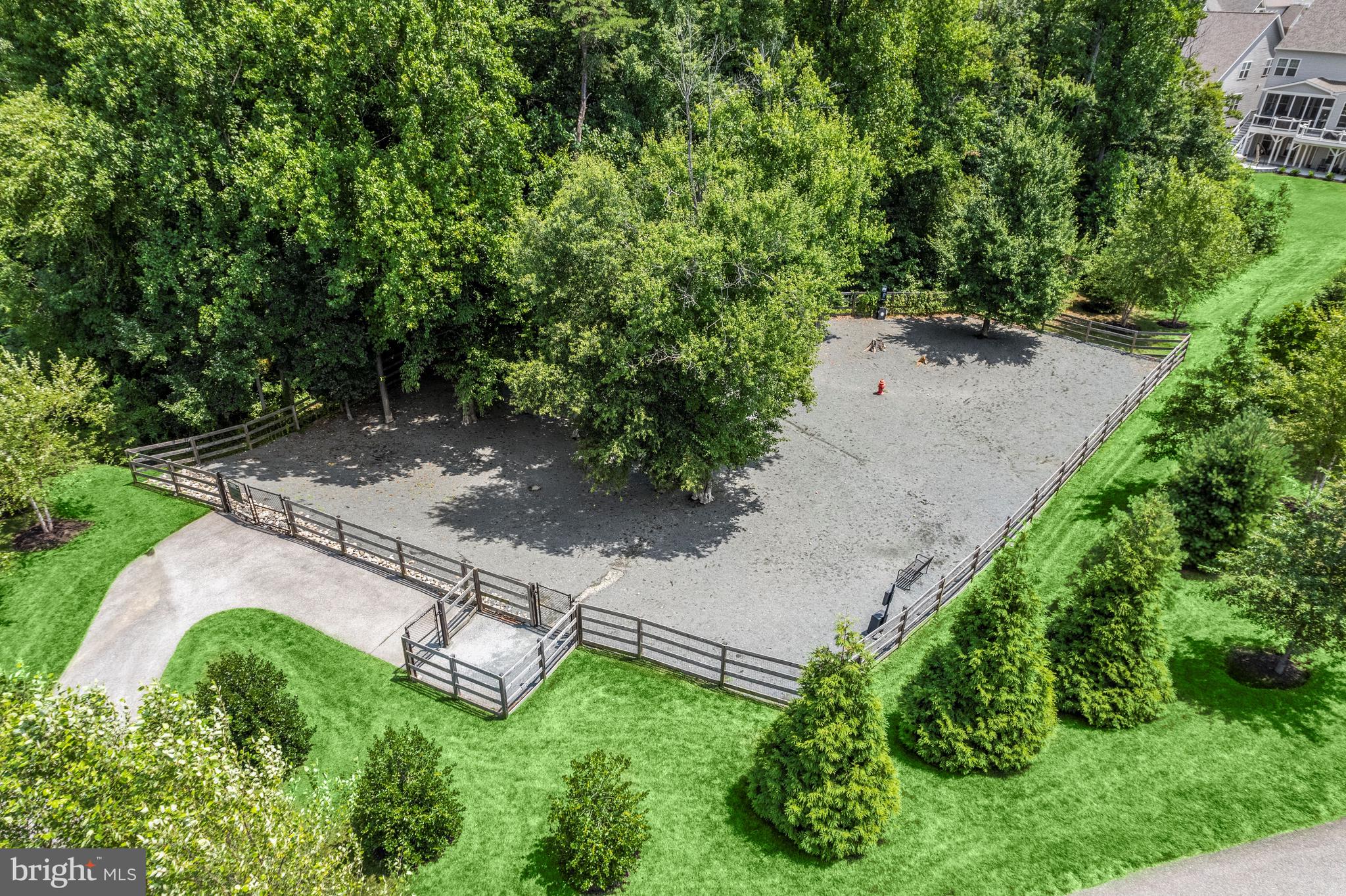 TWO RIVERS - Residential