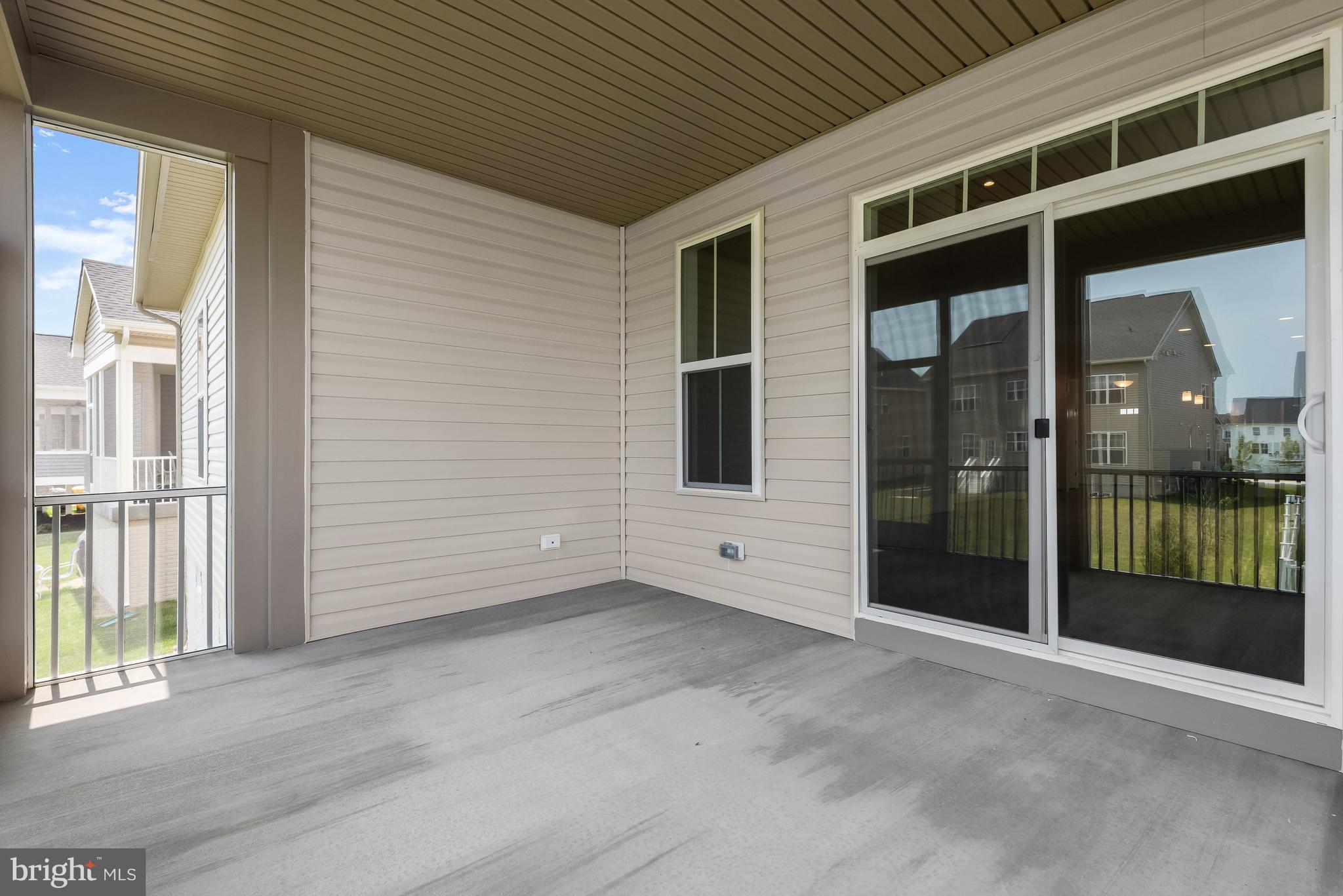 TWO RIVERS - Residential