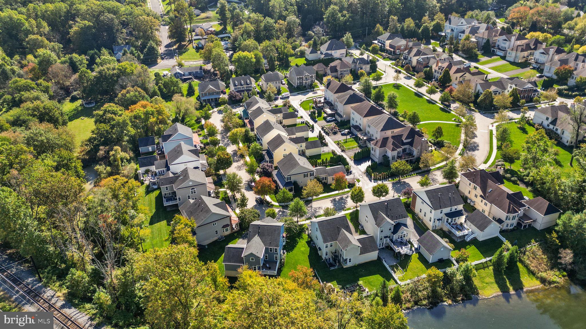 WOODMONT - Residential