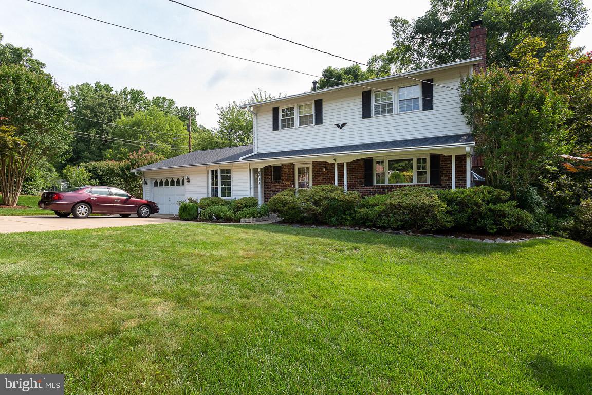 WEST SPRINGFIELD VILLAGE - Residential