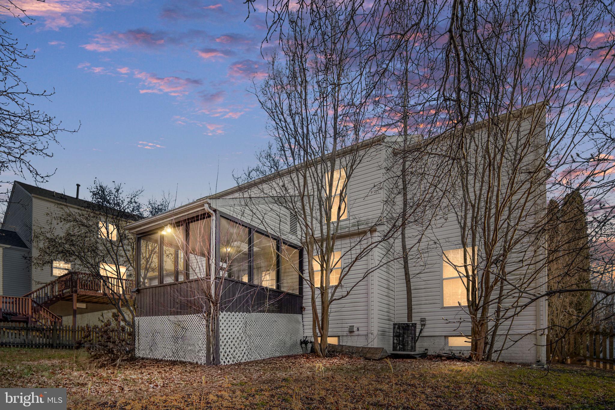 STAFFORD LAKES VILLAGE - Residential