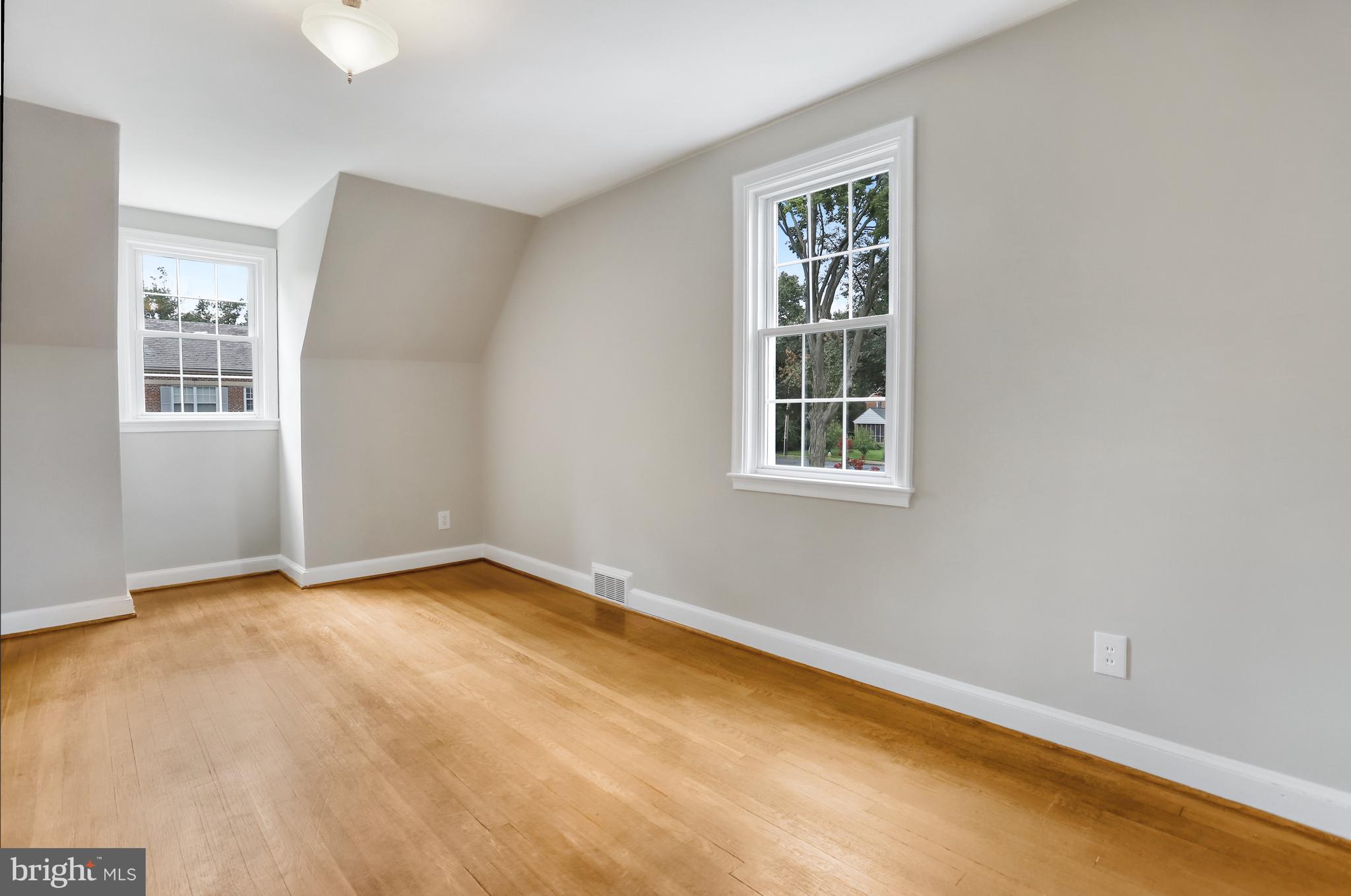 ASHTON HEIGHTS - Residential