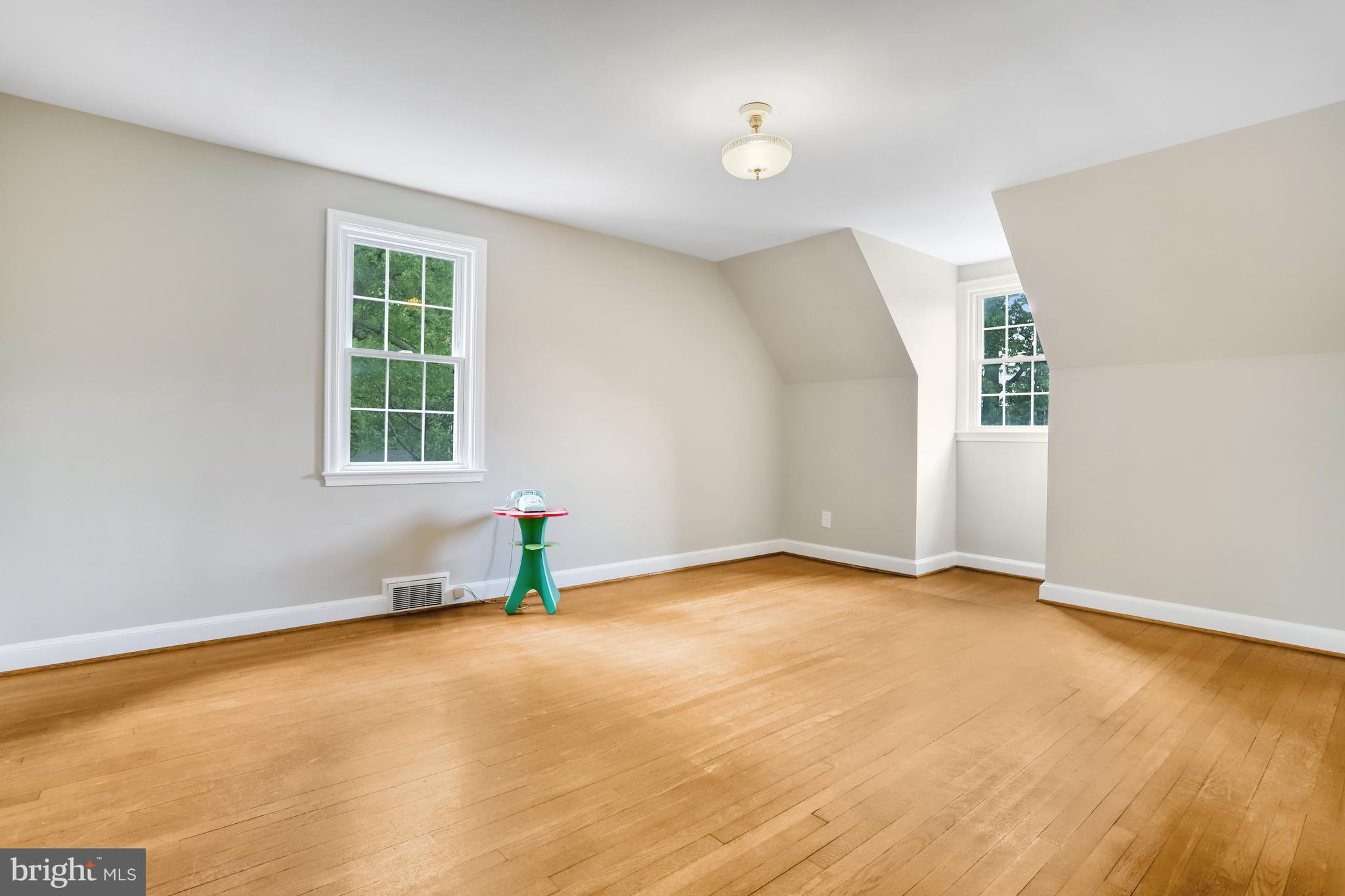 ASHTON HEIGHTS - Residential