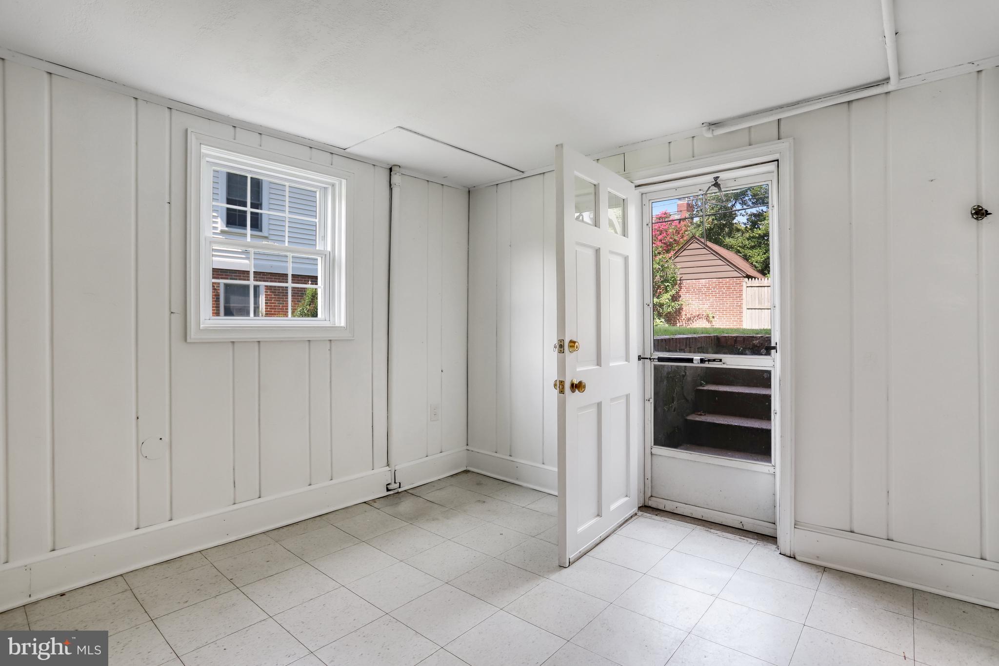 ASHTON HEIGHTS - Residential