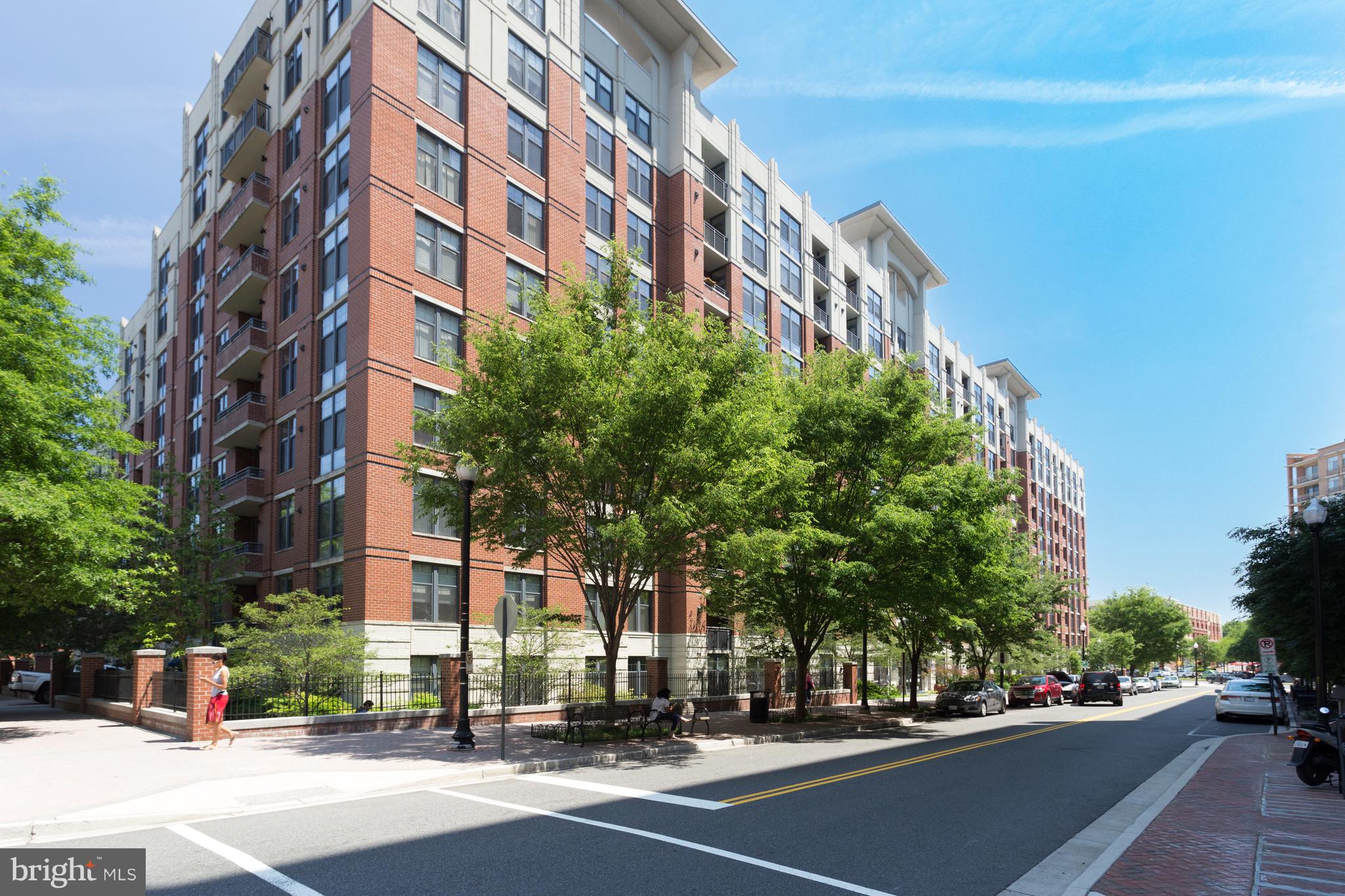 ASHTON HEIGHTS - Residential