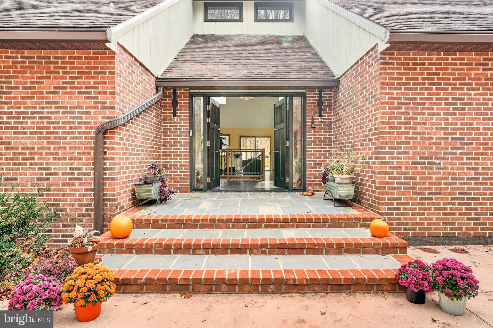 HIGHLAND - Residential