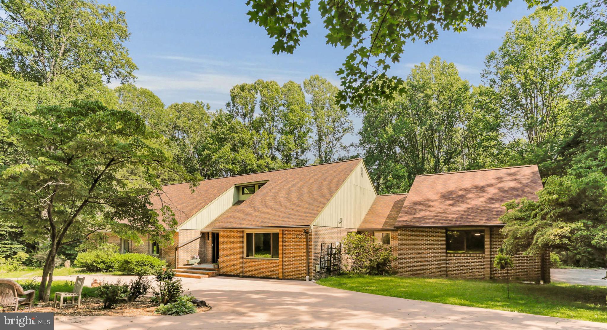 7033 MINK HOLLOW ROAD