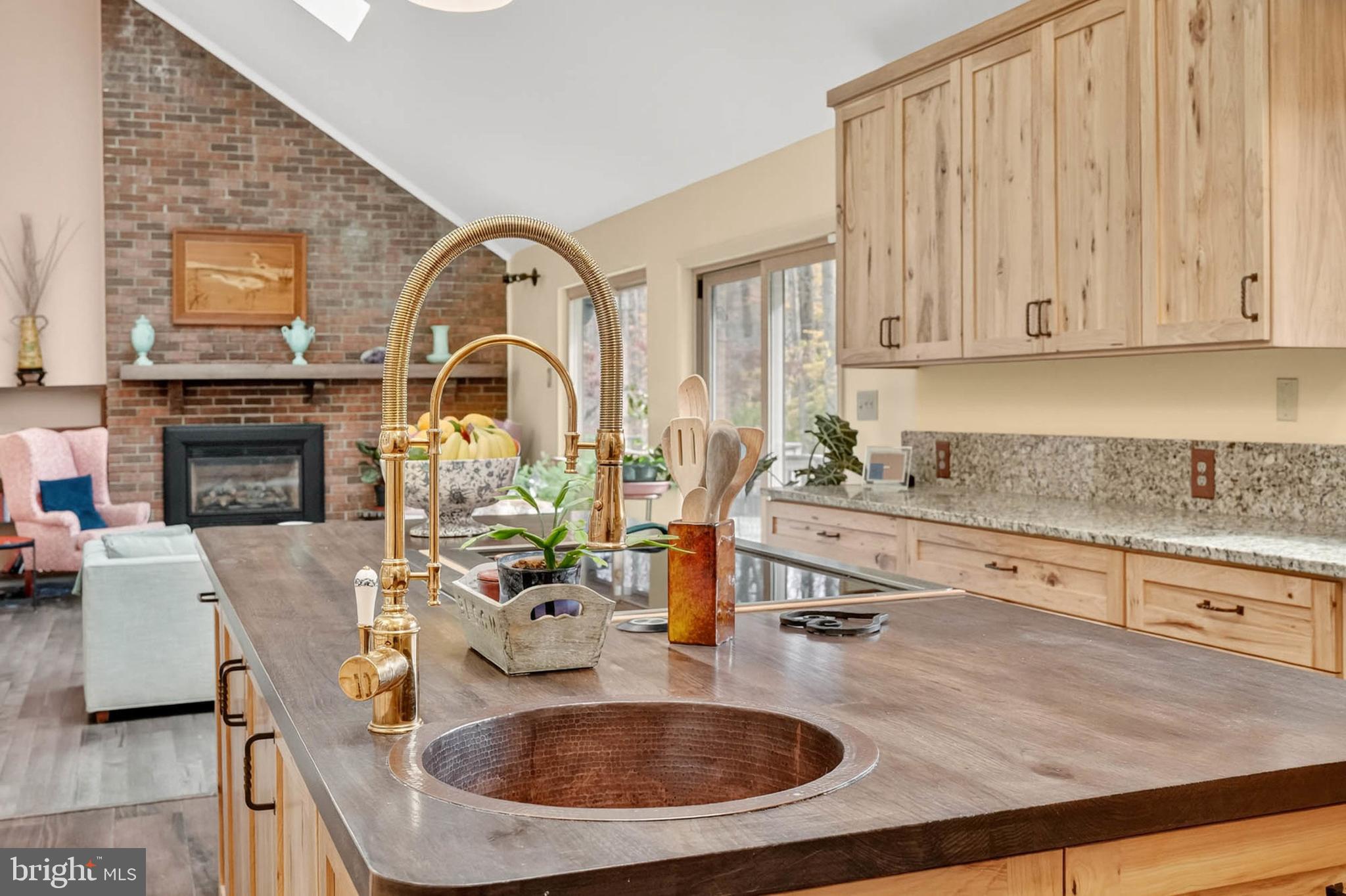 HIGHLAND - Residential