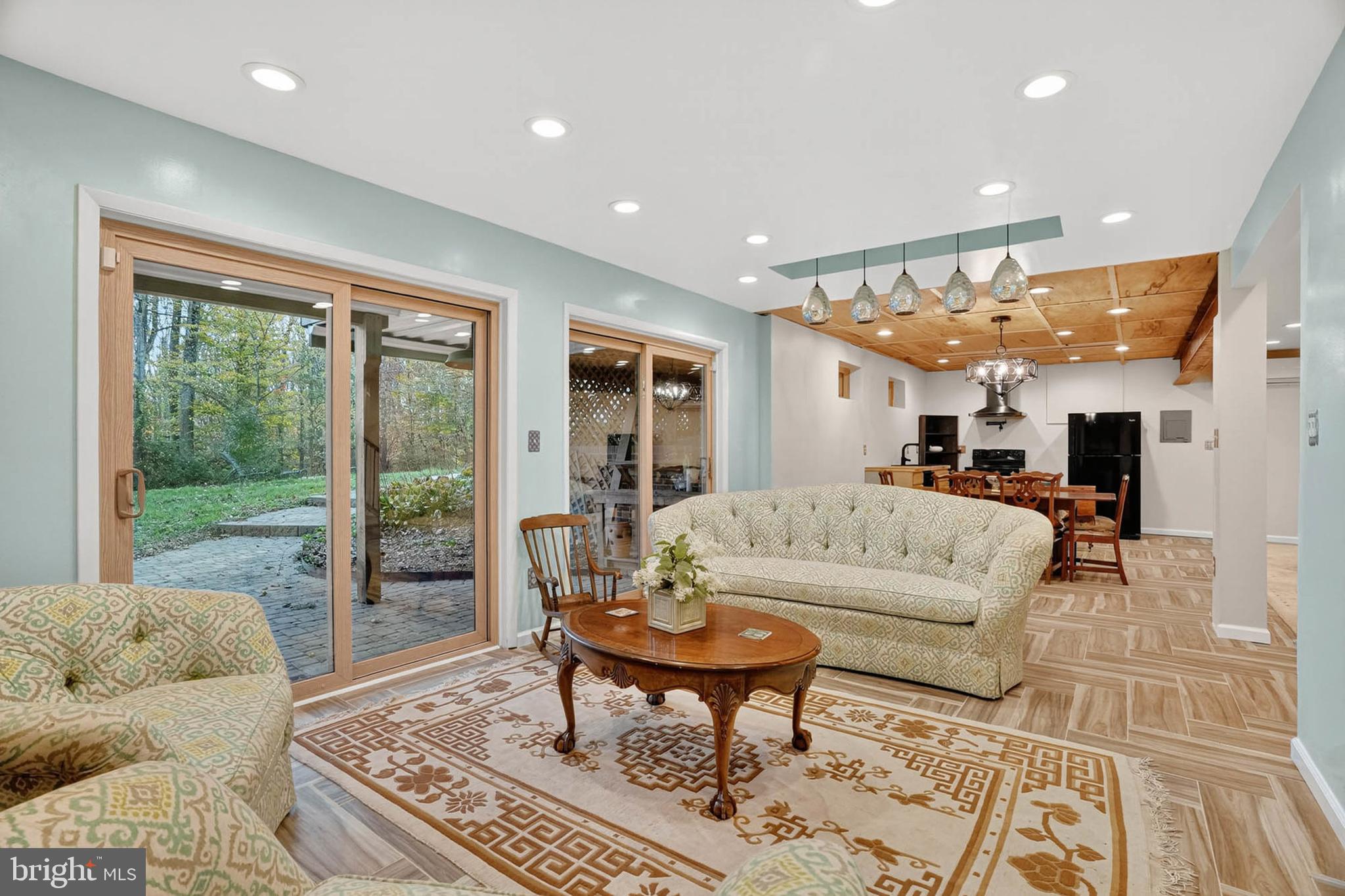 HIGHLAND - Residential