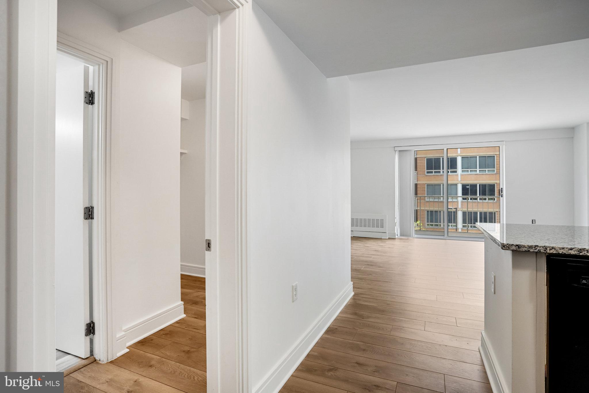 800 4TH STREET SW N116