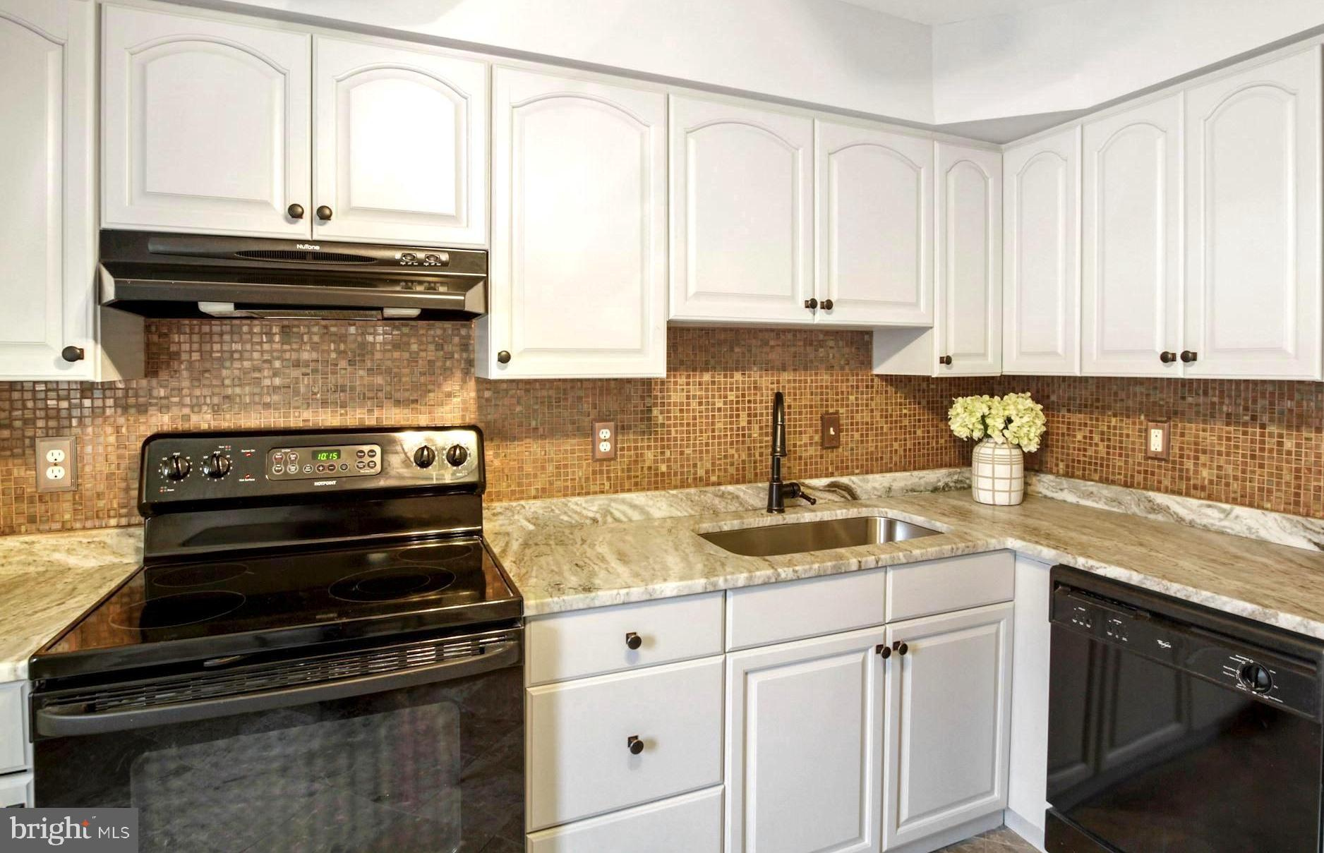 PAINTERS HILL - Residential