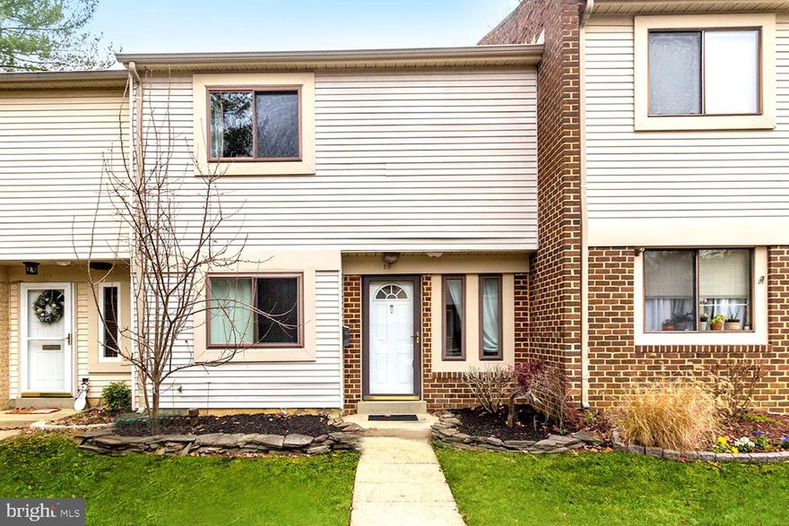 PAINTERS HILL ANNAPOLIS TOWNHOME freshly painted, freshly landscaped and freshly carpeted!  TOTALLY TURNKEY and ready for your immediate enjoyment! SOUGHT AFTER LOCATION on quiet cul-de-sac just across the street from Pip Moyer Rec Center & scenic Truxtun Park amenities. Combined Living & Dining Rooms sharing fireplace ambiance.  Sleek upgraded dine-in Kitchen.  Gorgeous privacy fenced rear dining & entertaining patio!  Community pool.  Priced competitively for a quick sale.  DON'T HESITATE in this market!!