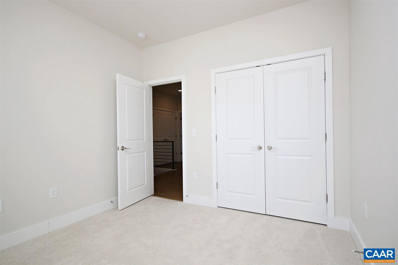 AVINITY - Residential Lease