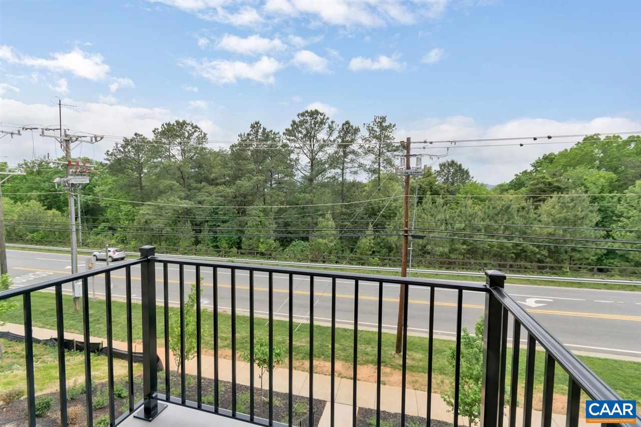 AVINITY - Residential Lease