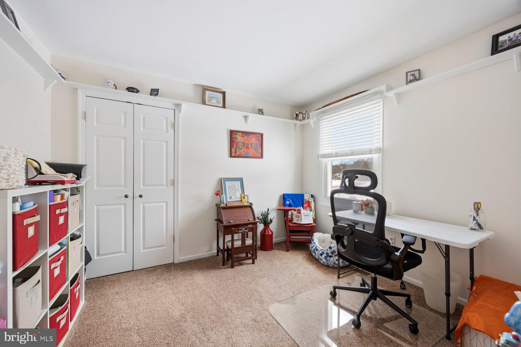 CLIPPER HILL ESTATES - Residential