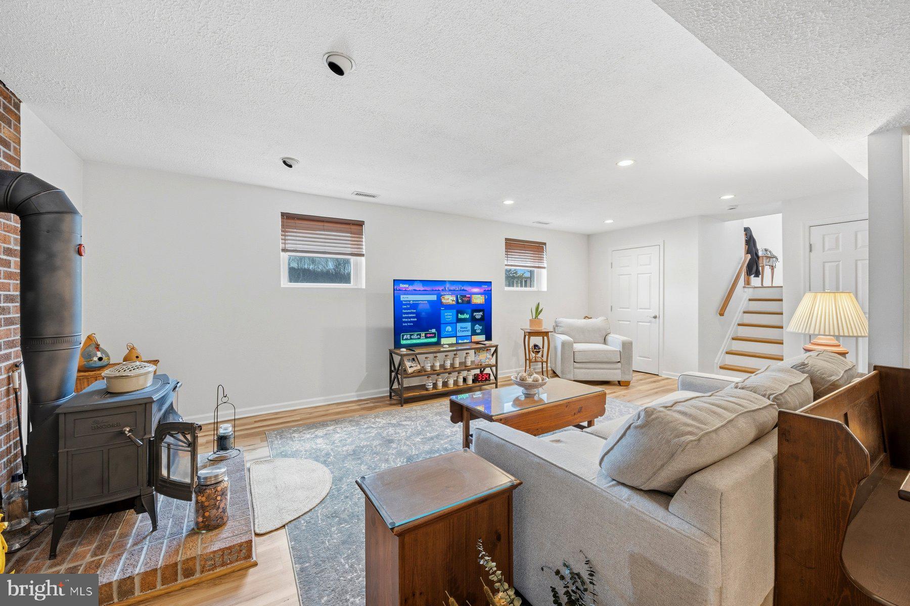 CLIPPER HILL ESTATES - Residential