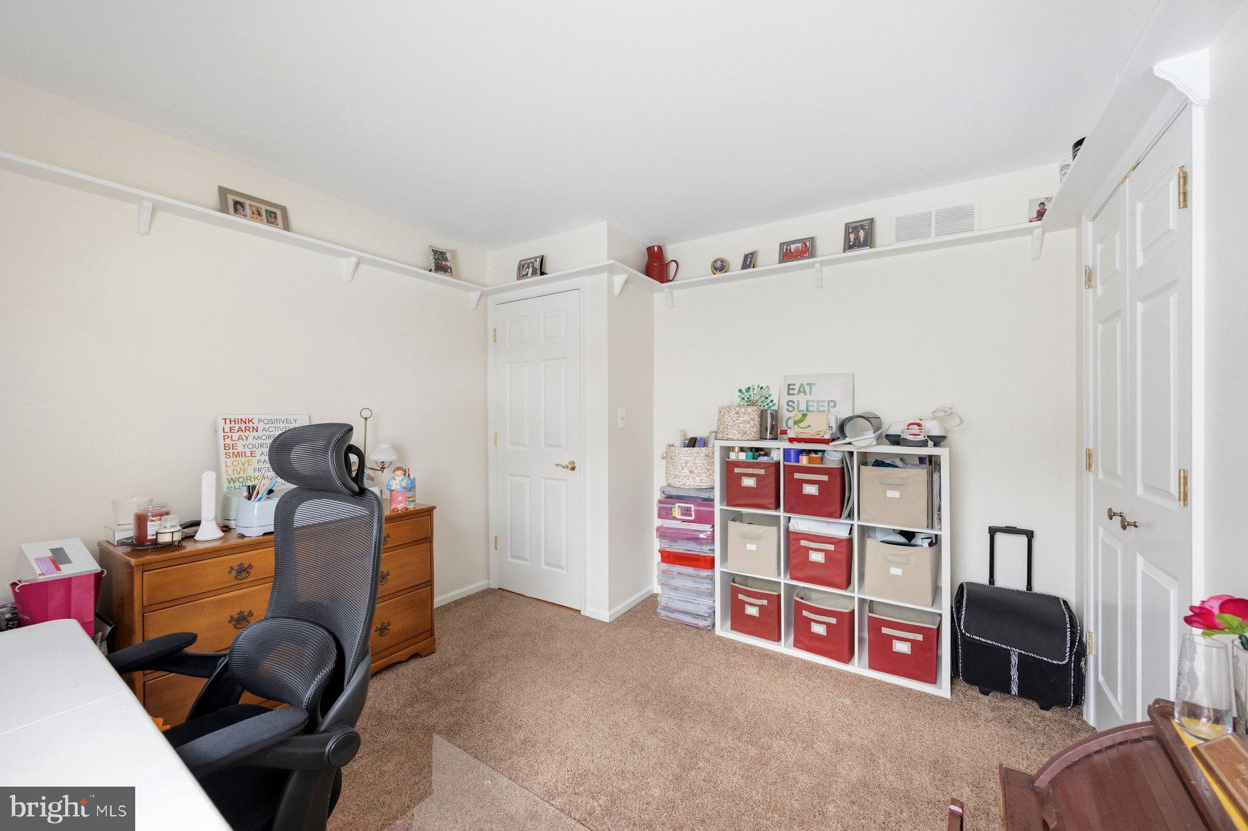 CLIPPER HILL ESTATES - Residential