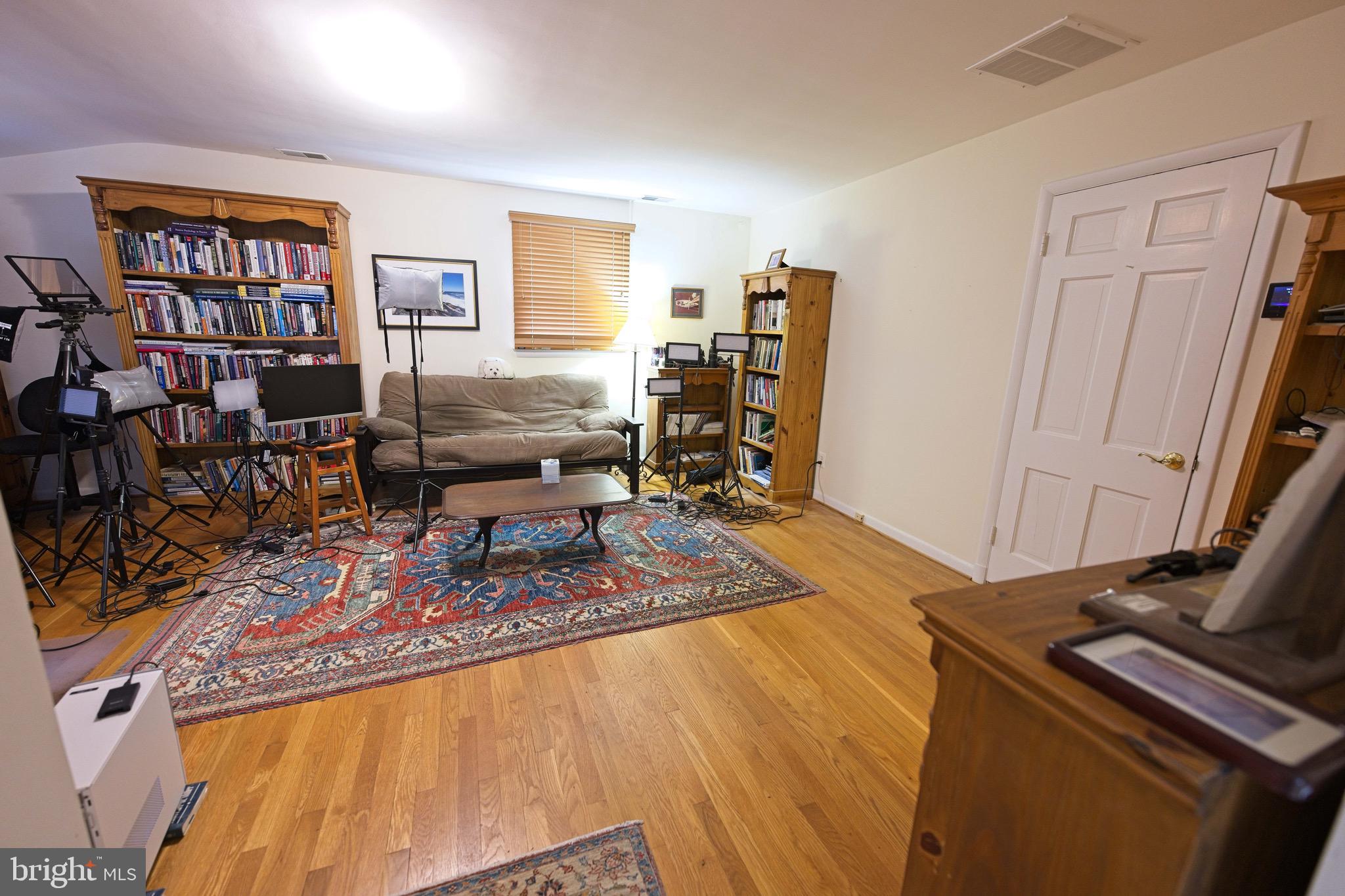 POTOMAC HILLS - Residential