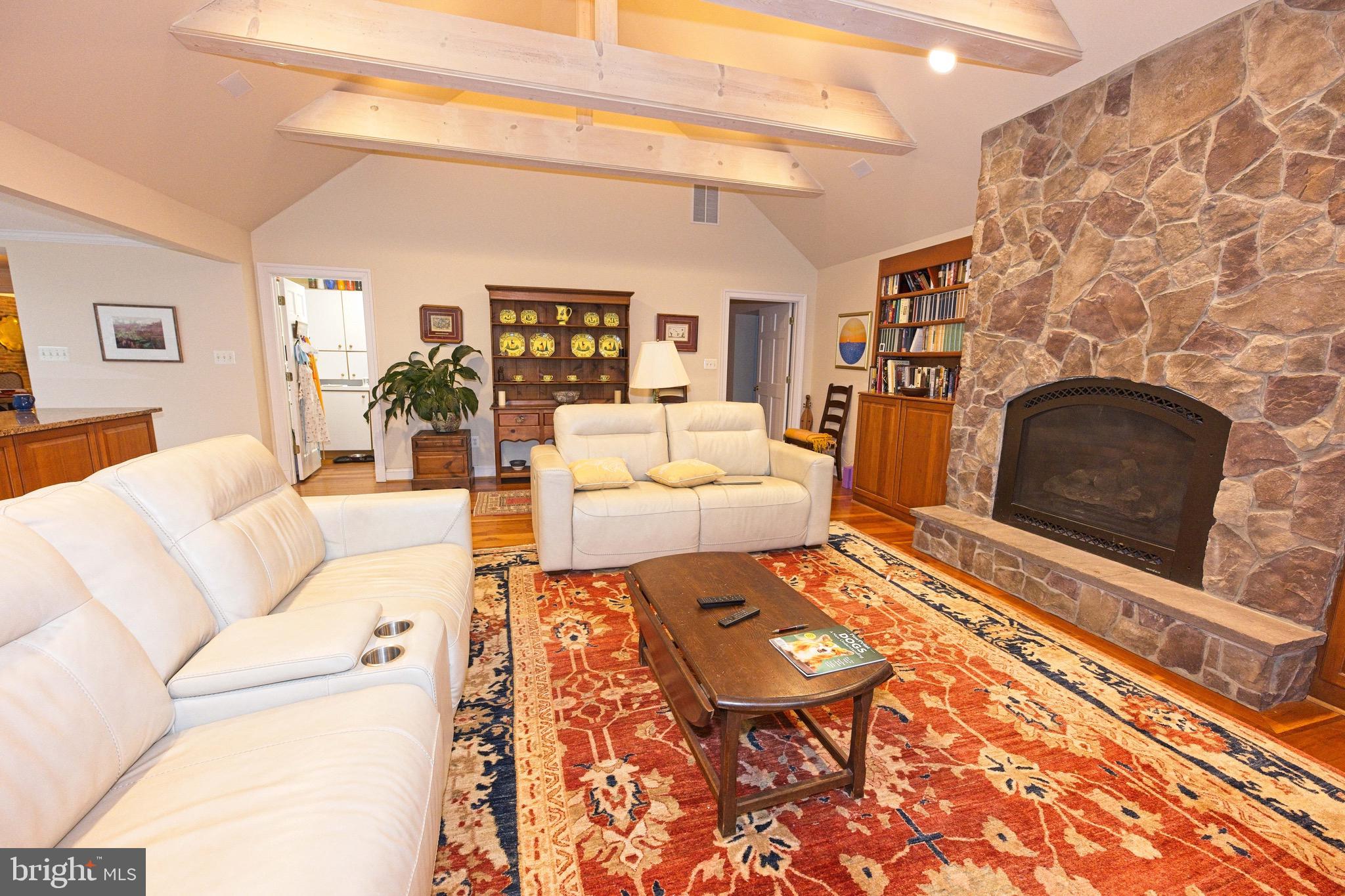 POTOMAC HILLS - Residential