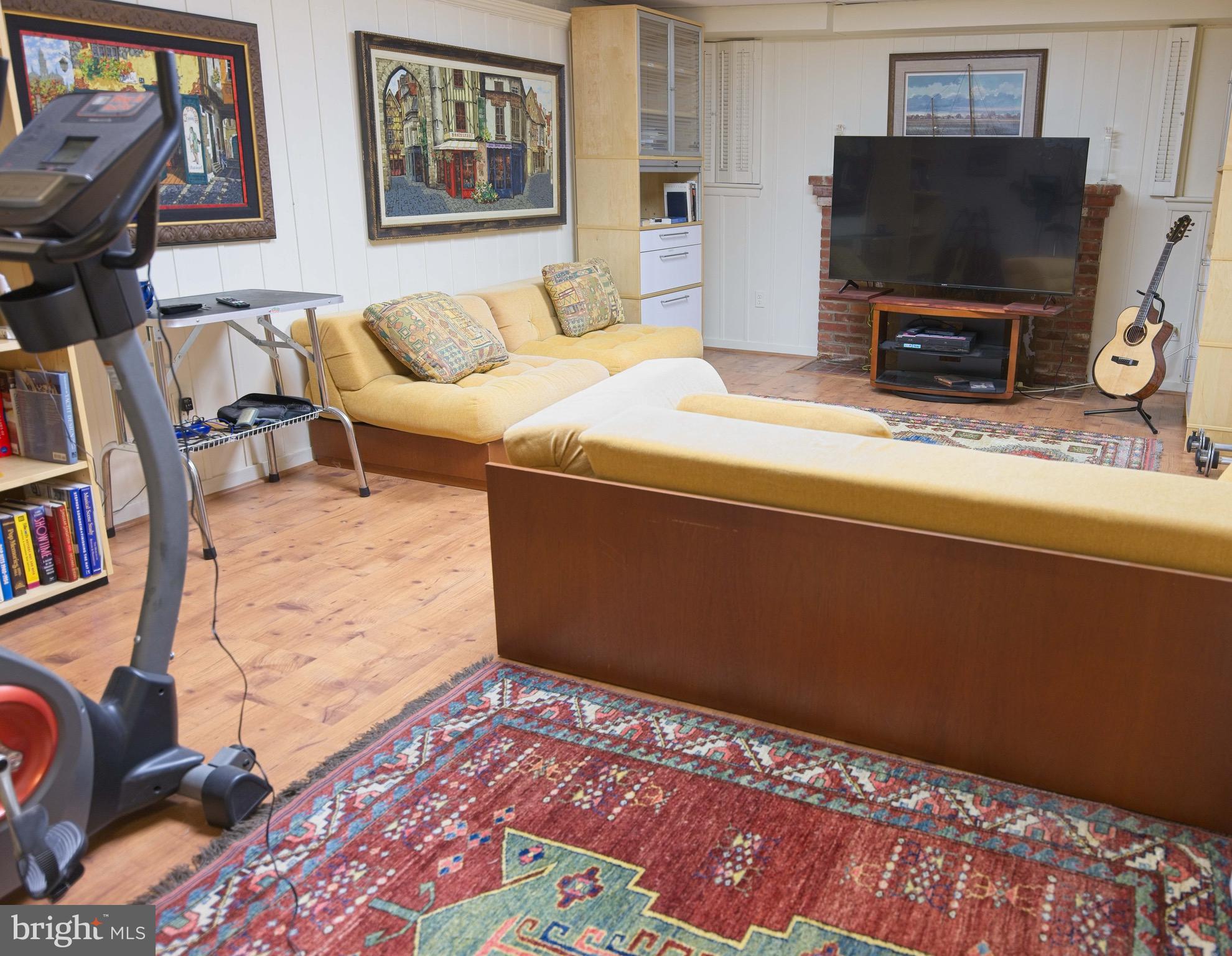 POTOMAC HILLS - Residential