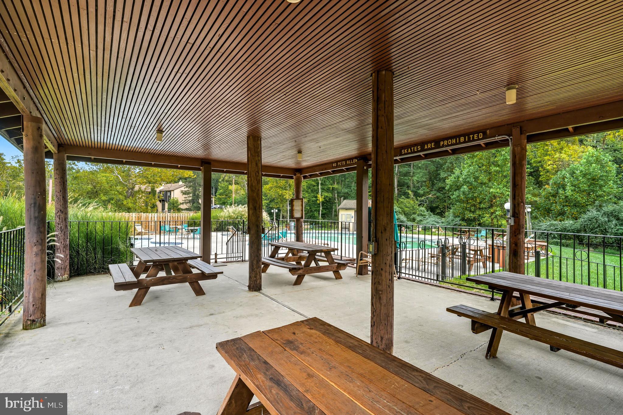 PAINTERS CROSSING - Residential