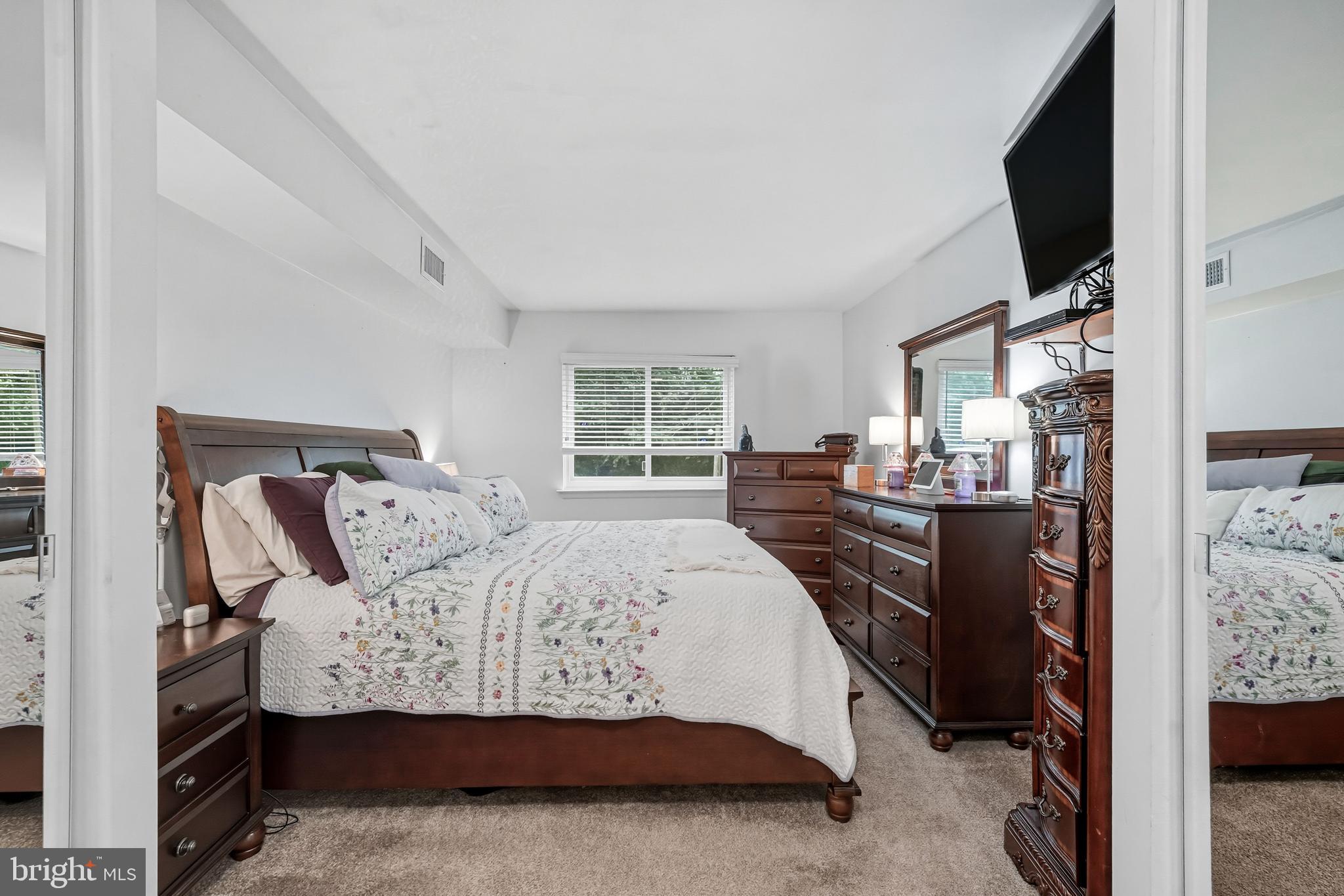 PAINTERS CROSSING - Residential