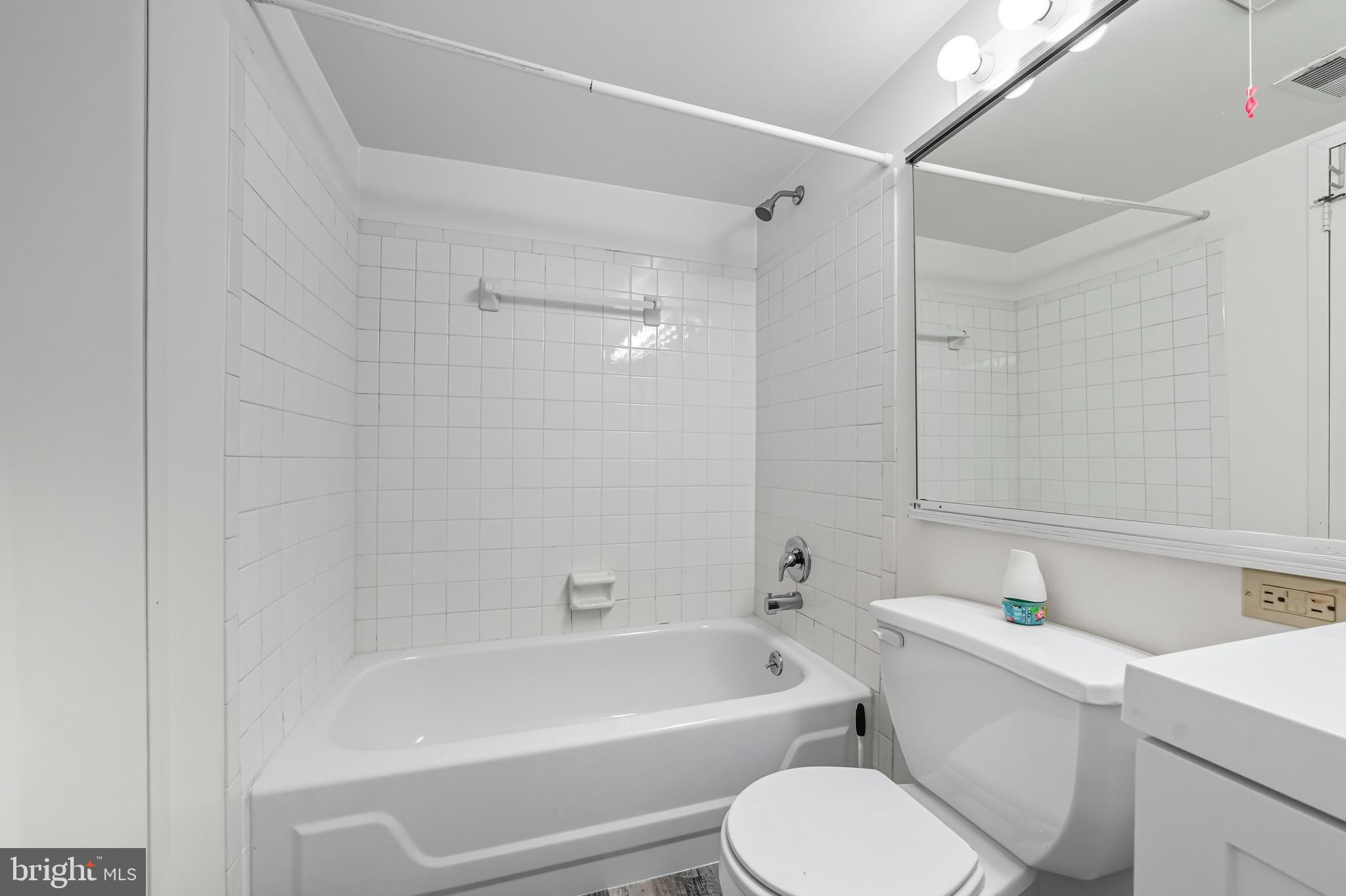 PAINTERS CROSSING - Residential