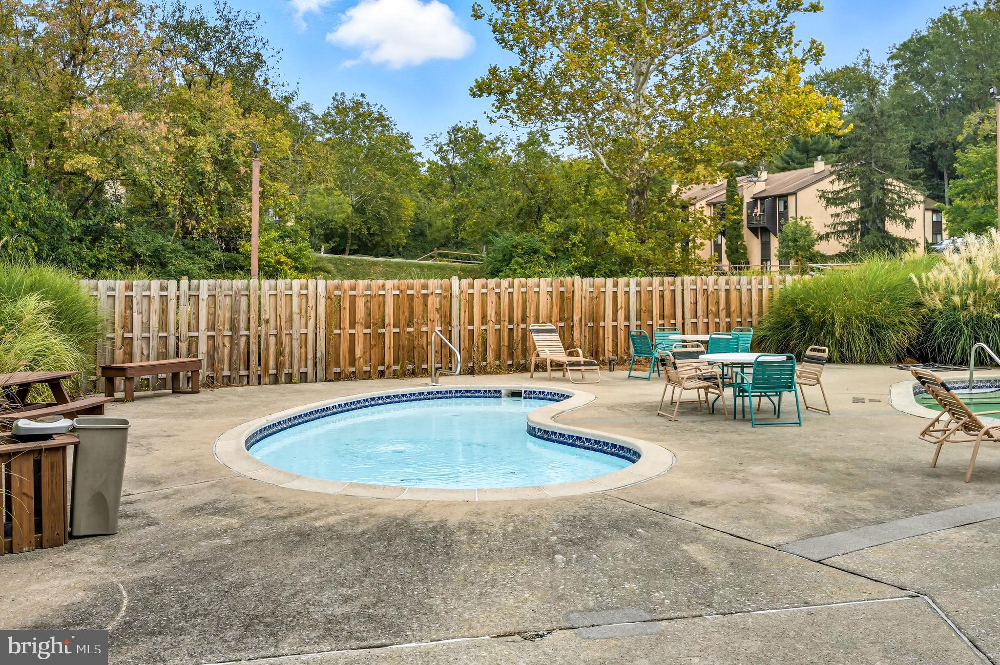 PAINTERS CROSSING - Residential