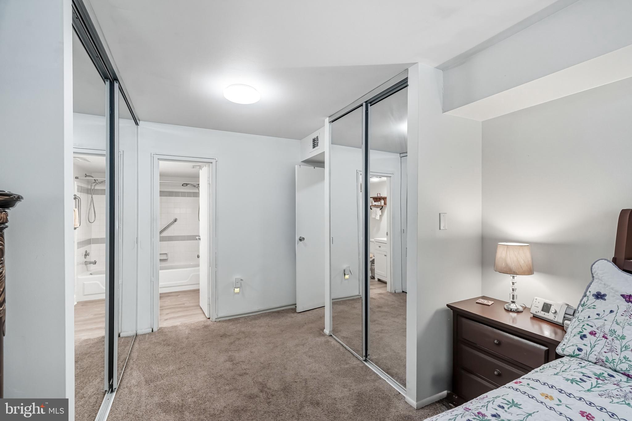 PAINTERS CROSSING - Residential