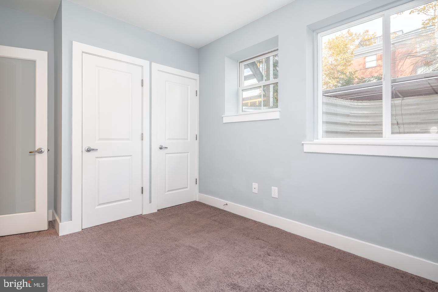 FAIRMOUNT - Residential Lease