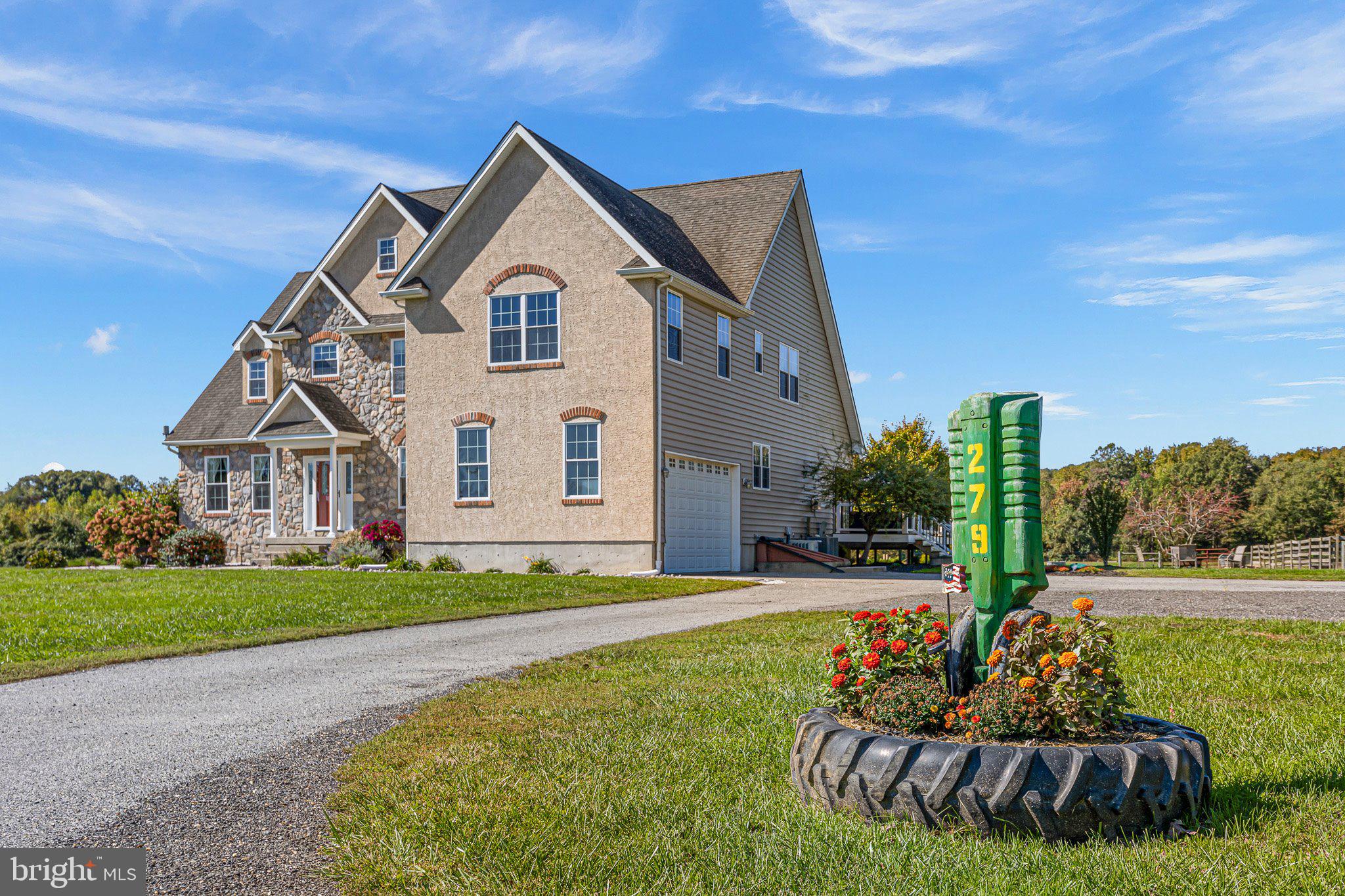 BUTLERS CROSSING - Residential