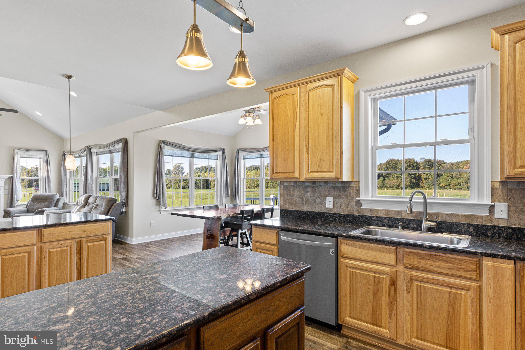 BUTLERS CROSSING - Residential