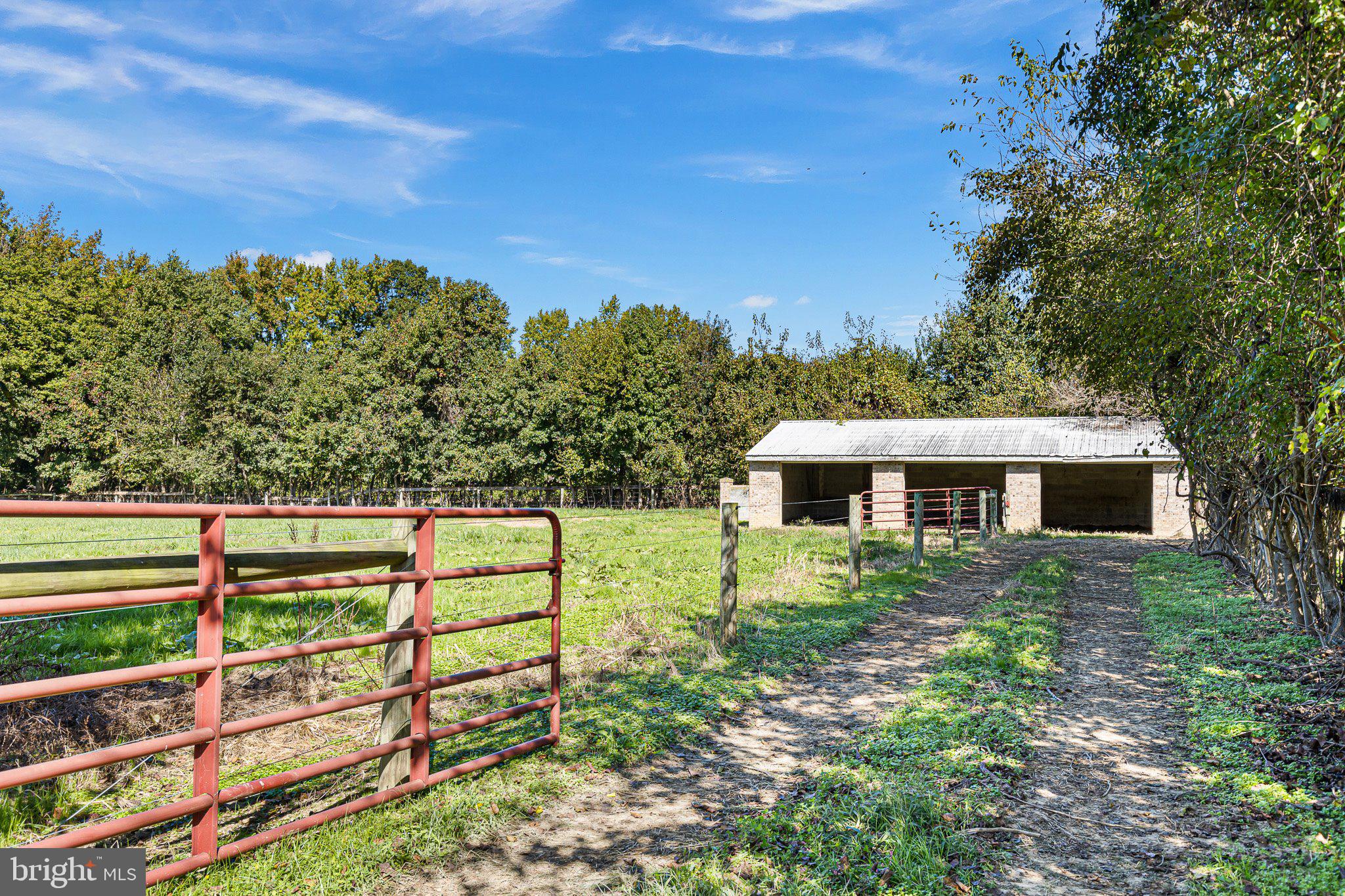 BUTLERS CROSSING - Residential