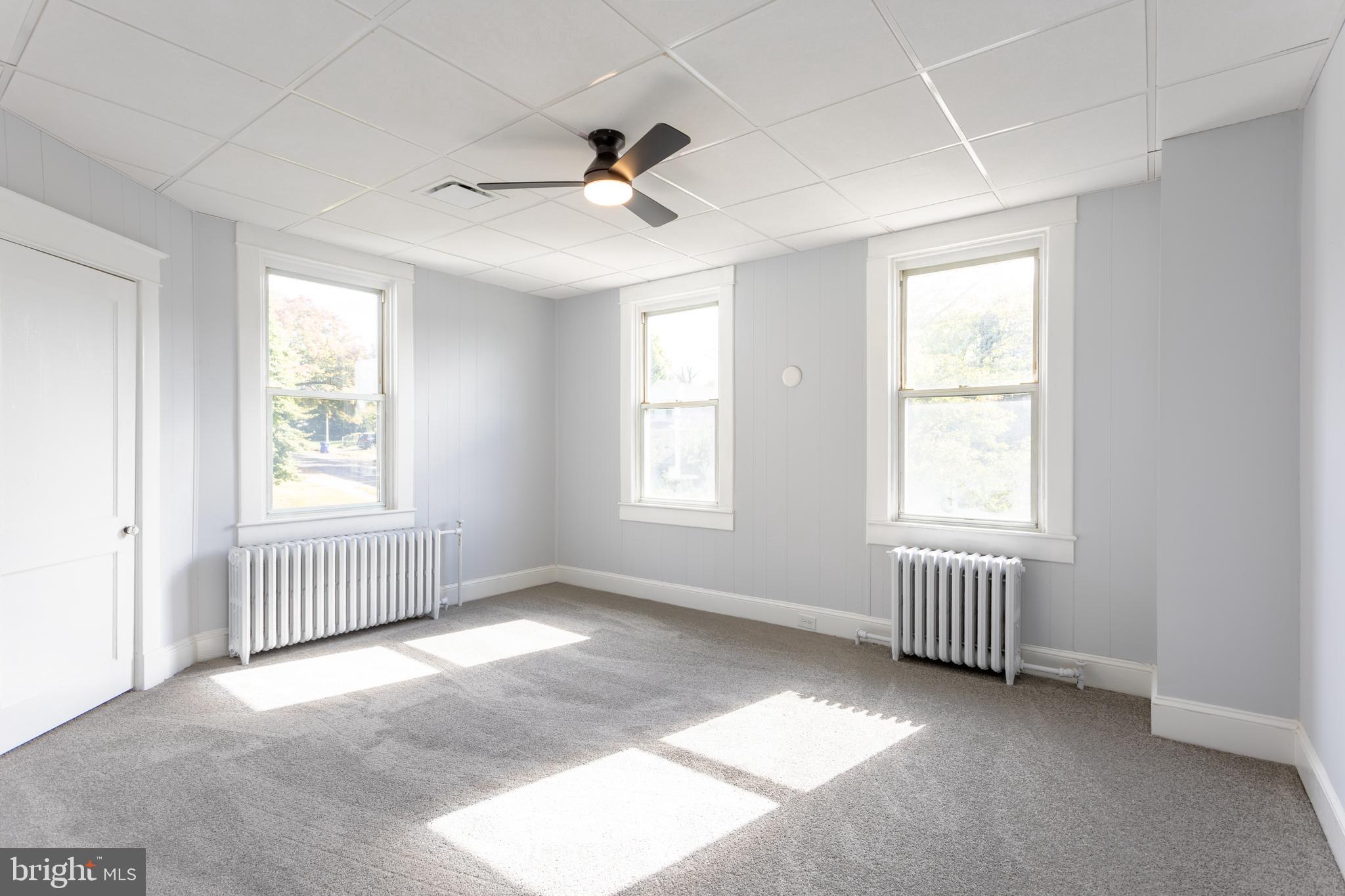 GARDENVILLE - Residential