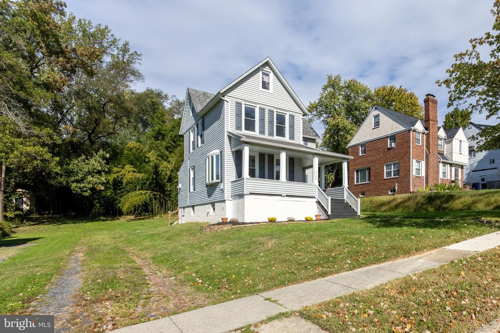 Photo of 5006 Anthony Avenue, BALTIMORE, MD 21206 (MLS # MDBA2187814)