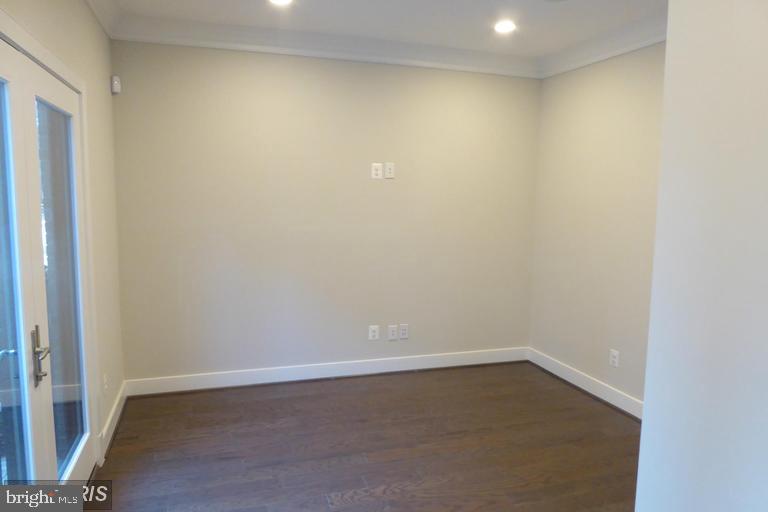 1521 16TH ROAD N