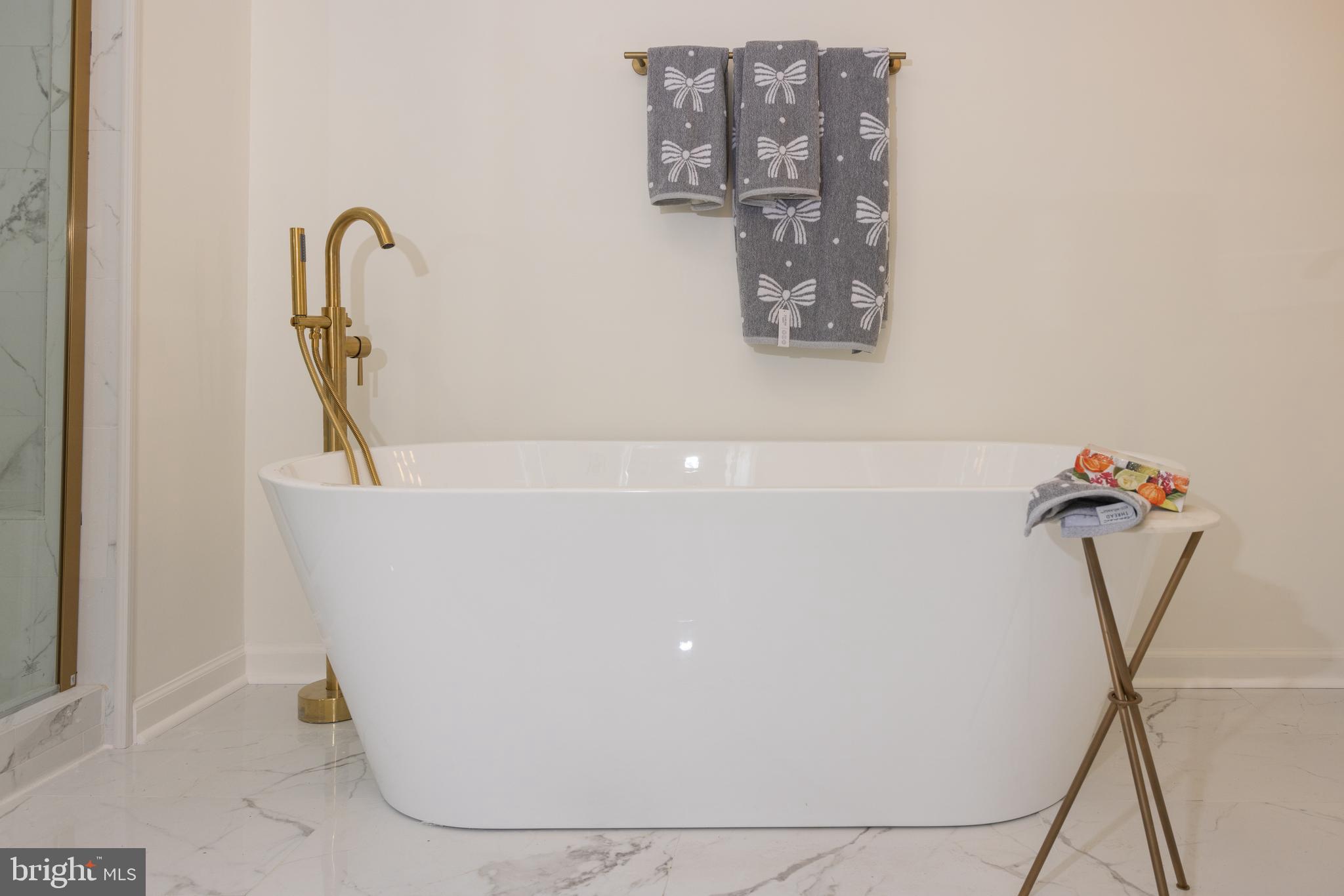 LAKEWOOD SBDV - Residential