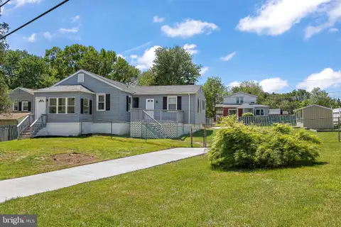 MLS: DENC2101478