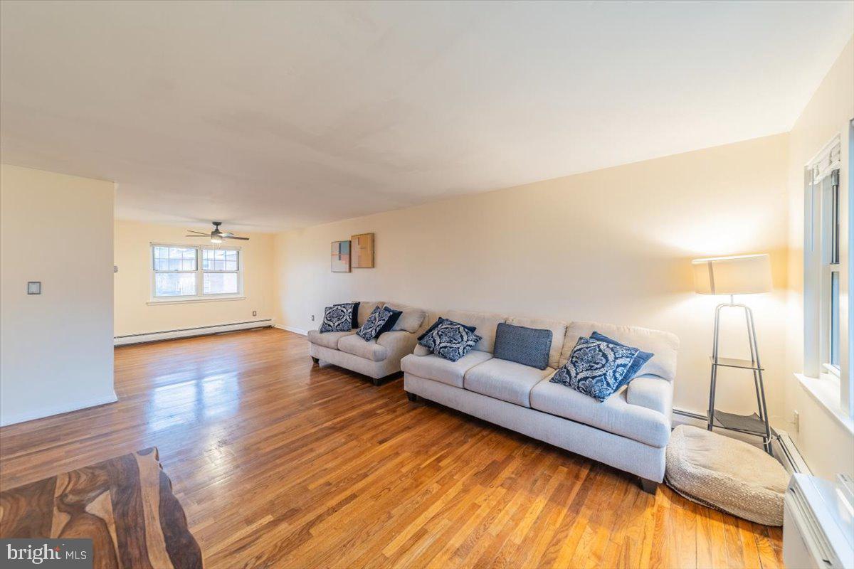 132 THE ORCHARD L