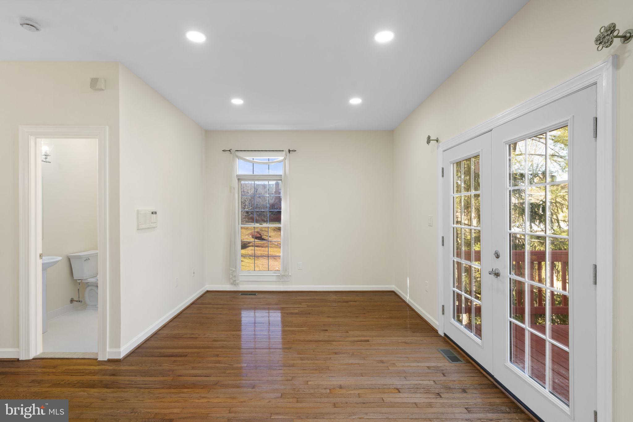 POTTERS GLEN - Residential