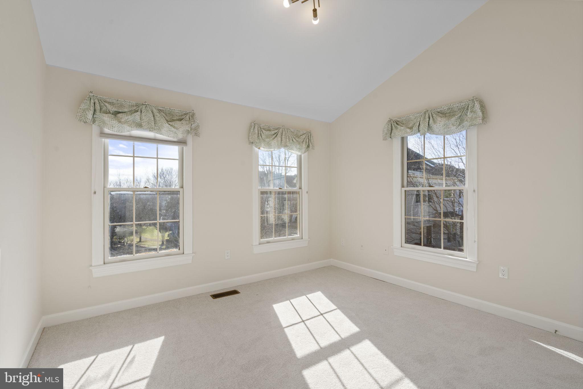 POTTERS GLEN - Residential