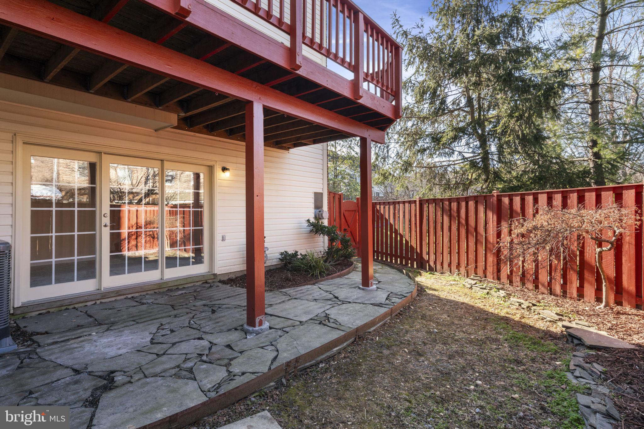 POTTERS GLEN - Residential