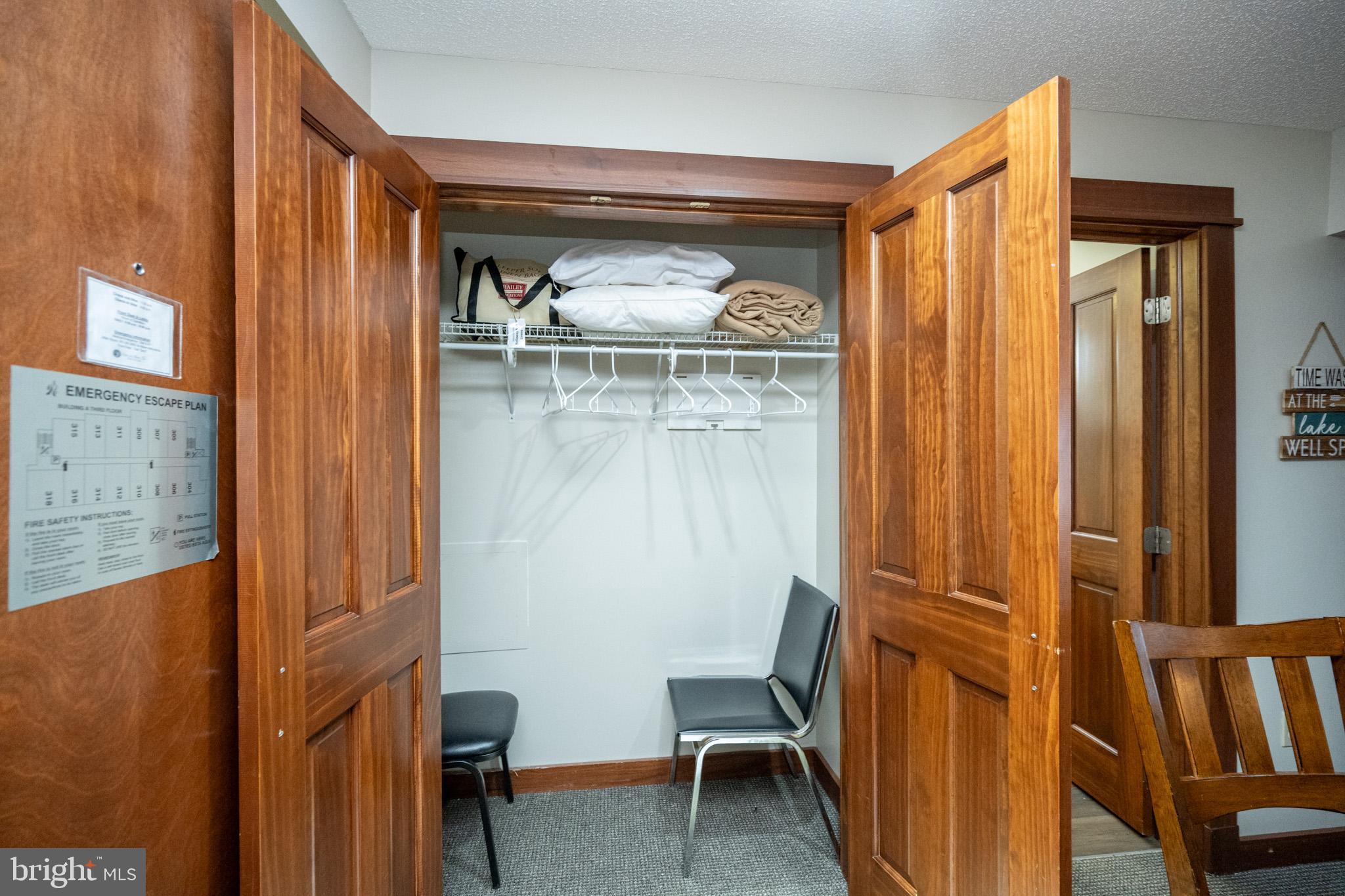 SILVER TREE SUITES - Residential