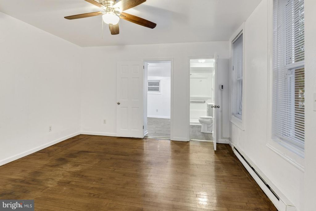 Photo of 600 E Girard Avenue #1R, PHILADELPHIA, PA 19125 (MLS # PAPH2576948)