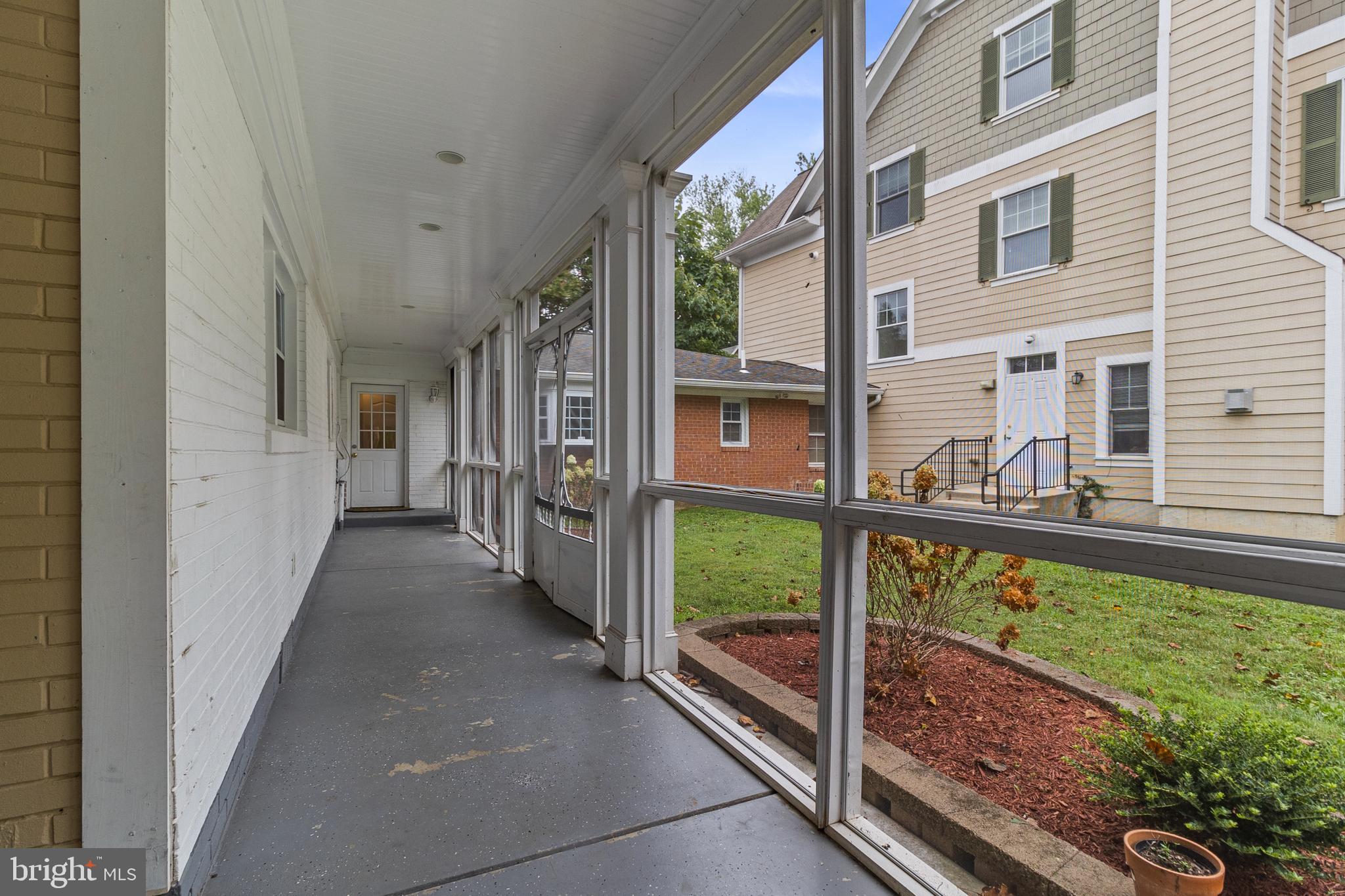 PT OLNEY OUT RES 3 - Residential