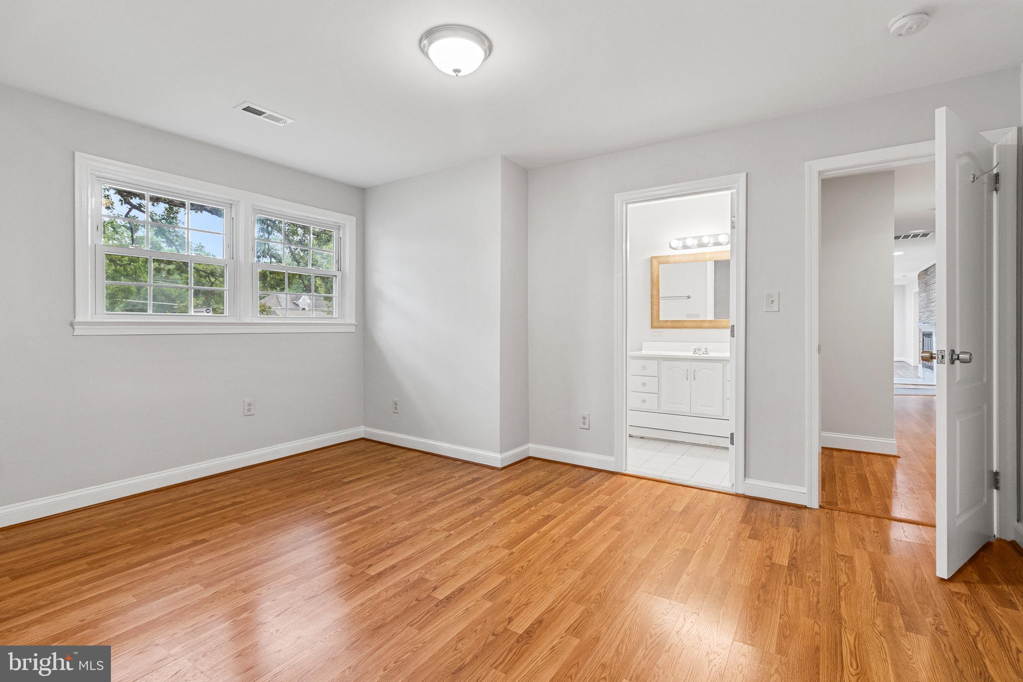 PT OLNEY OUT RES 3 - Residential