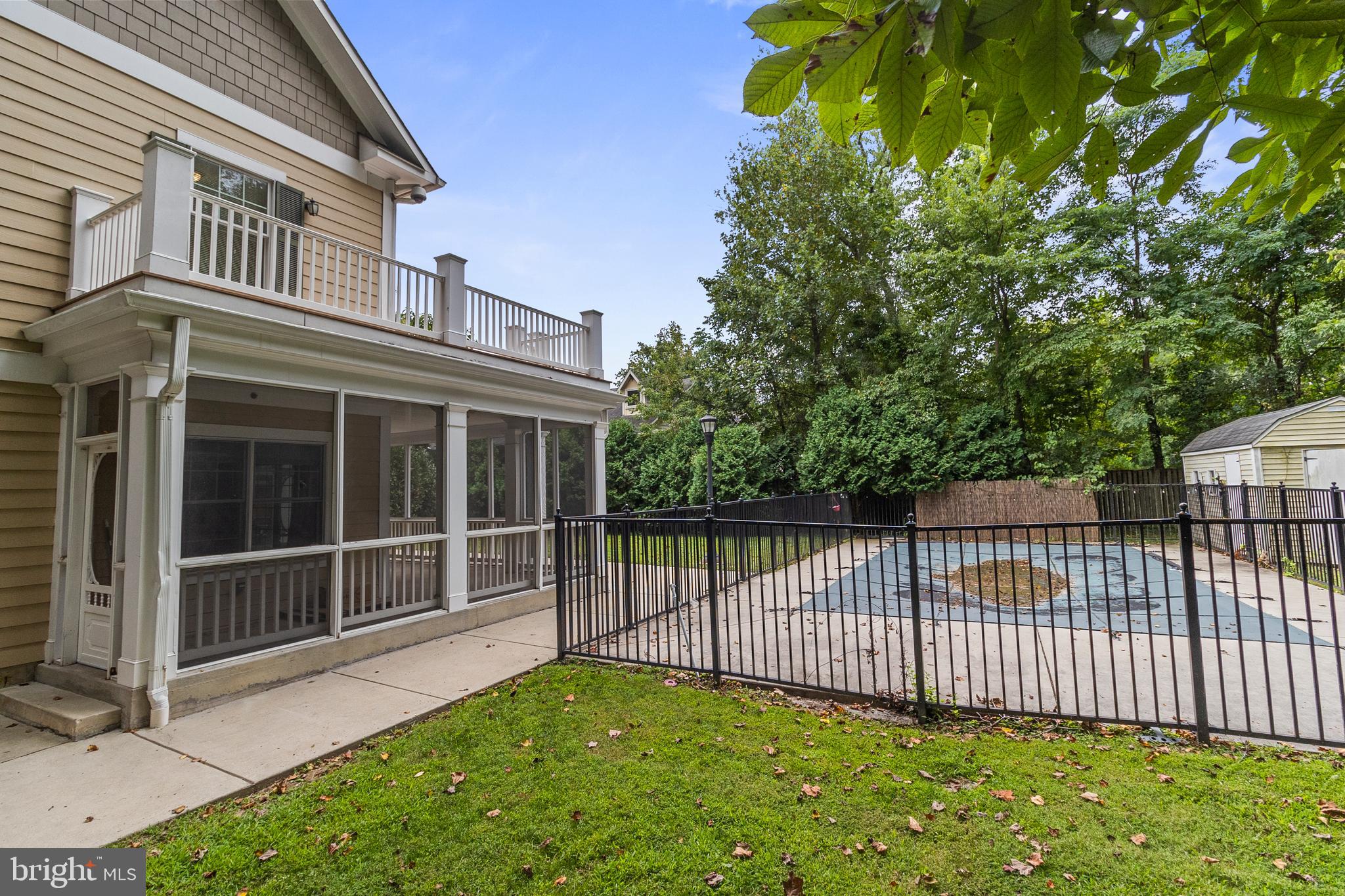 PT OLNEY OUT RES 3 - Residential