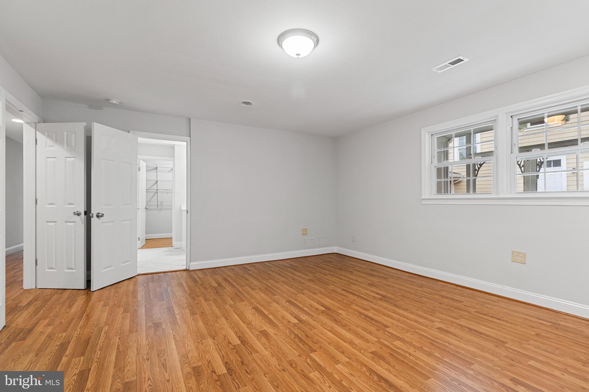 PT OLNEY OUT RES 3 - Residential